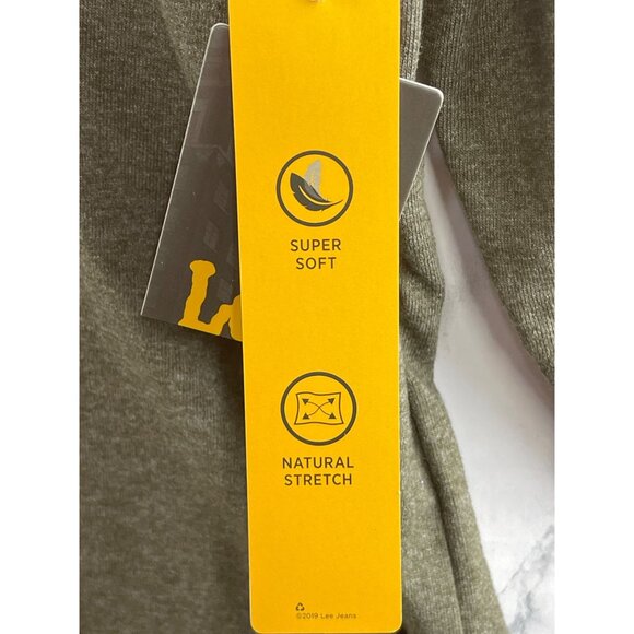 Lee Mens XX-Large Classic Fit Long Sleeve Pocket Tee Shirt Olive Green 60% Cotto - Picture 8 of 8